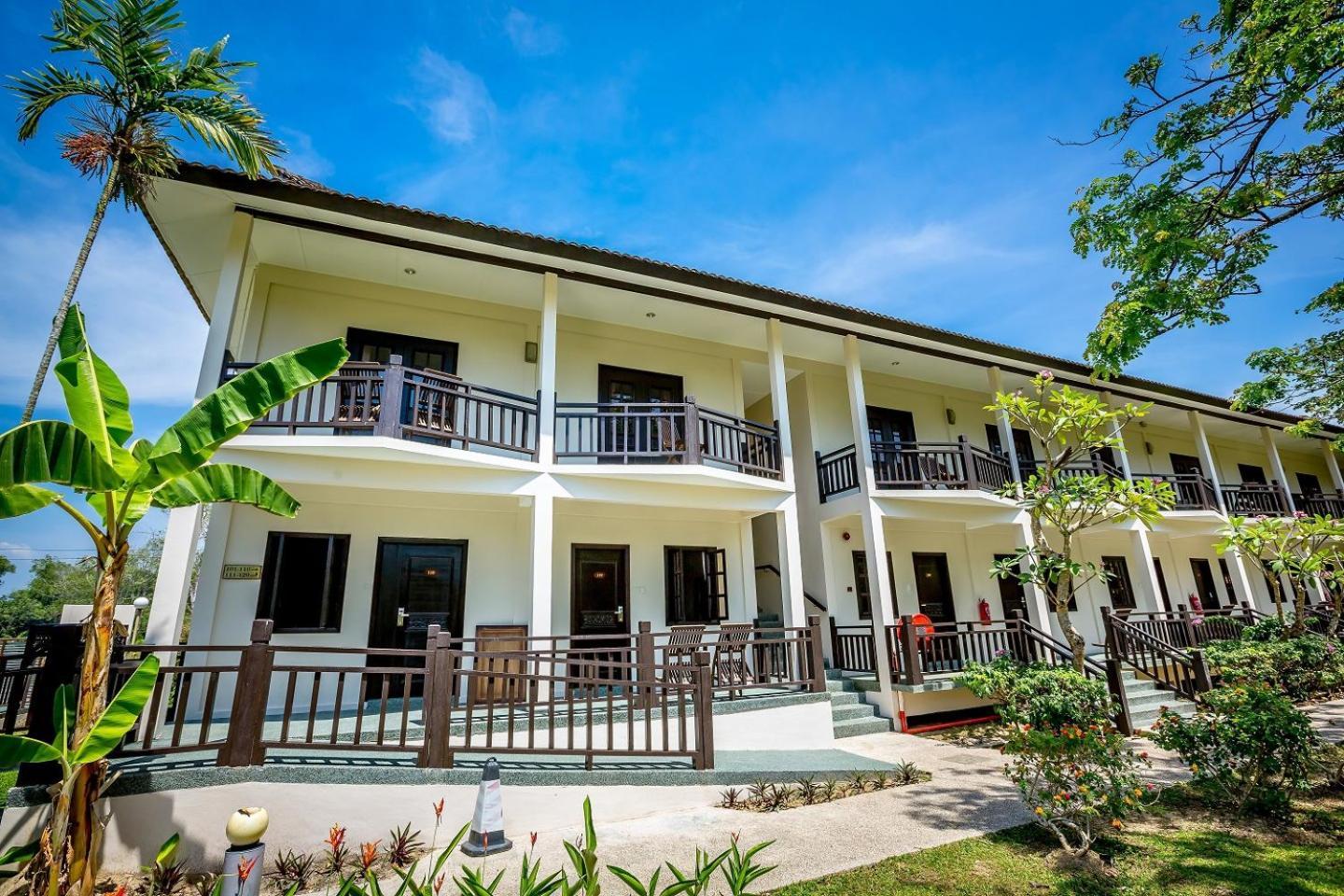 Beringgis Beach Resort & Spa Papar Exterior foto