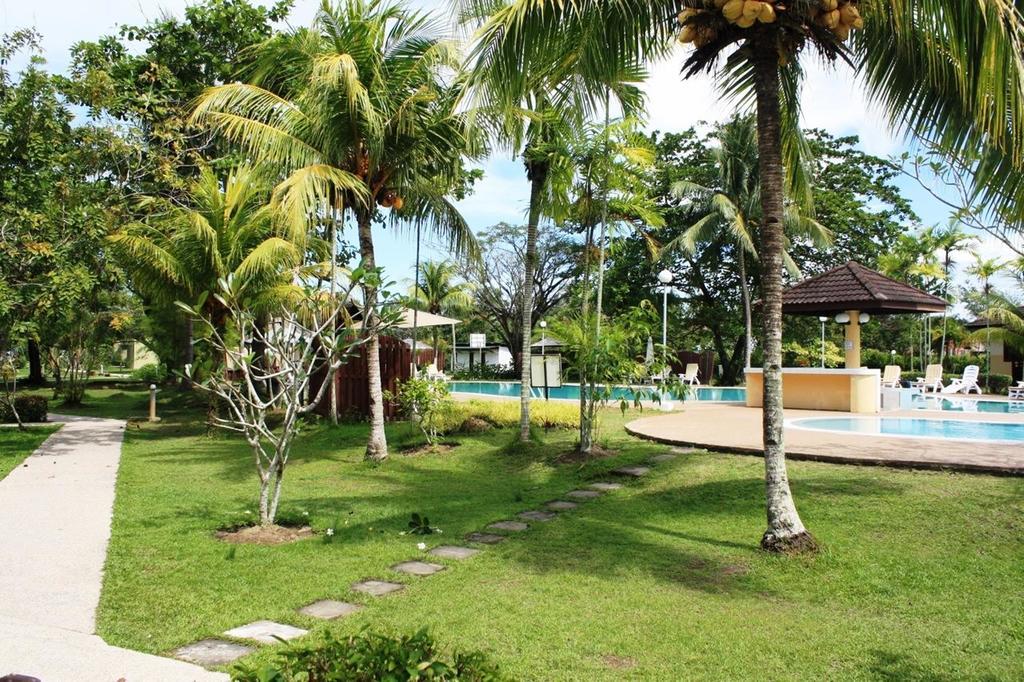 Beringgis Beach Resort & Spa Papar Exterior foto